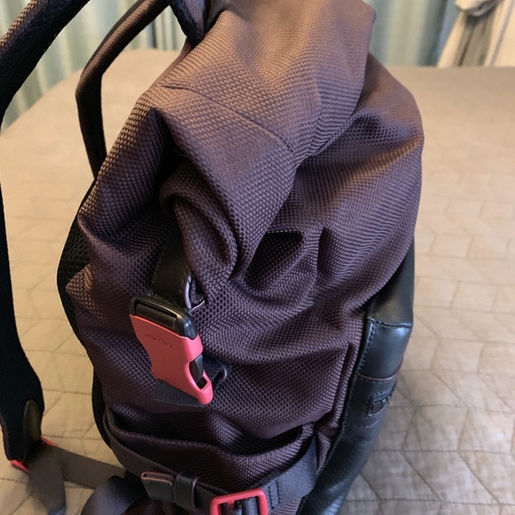 Men’s Coach Backpack - Picture 2 of 4